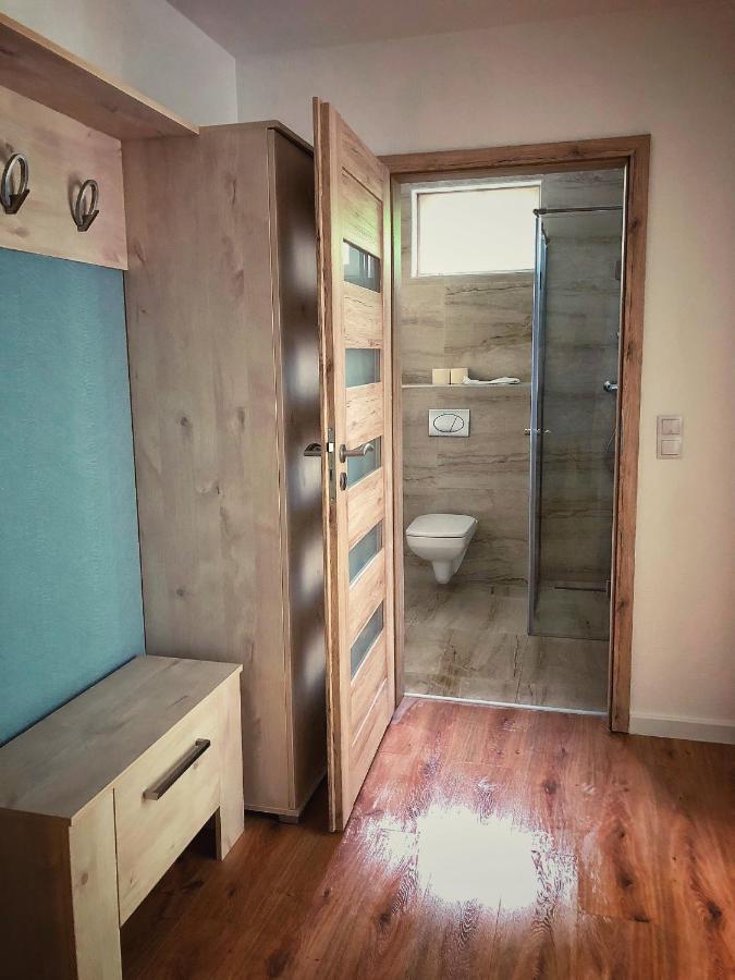 Moment Apartments Сольнок Екстер'єр фото