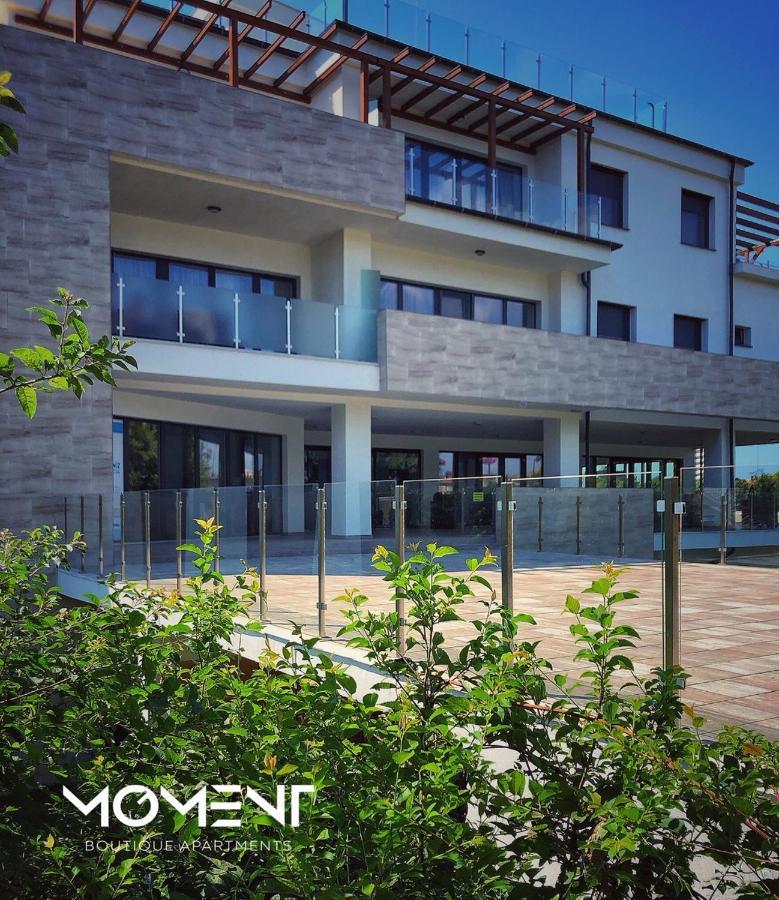 Moment Apartments Сольнок Екстер'єр фото